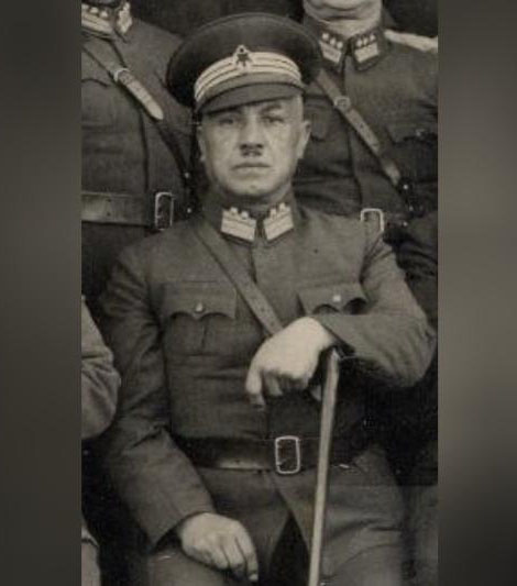 Orgeneral Mustafa Mu?lal?