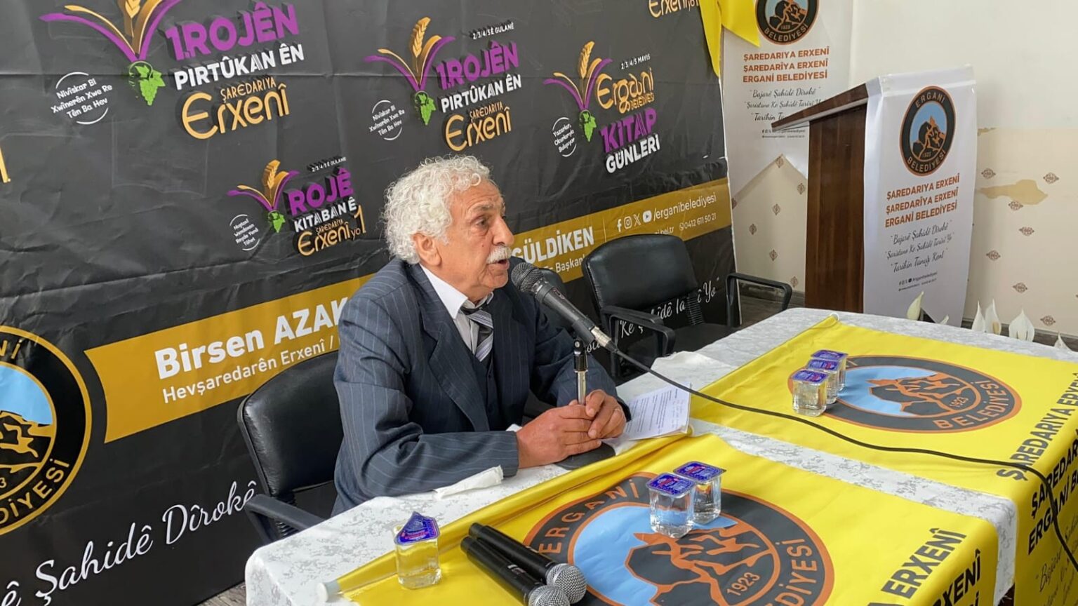 Ergani-Kitap-Gunlerinde-Konusurken-1536x864