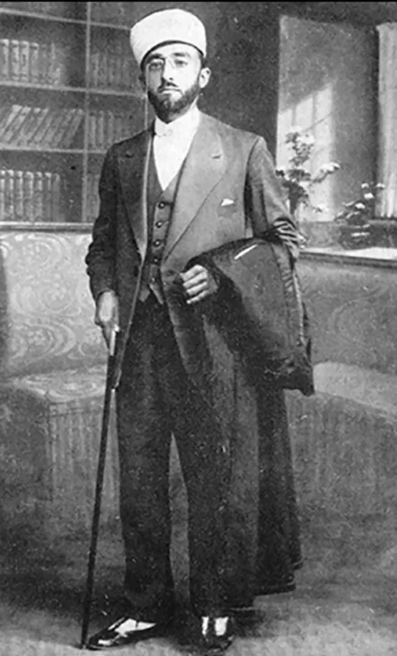 Mehmed Mihri, K-16, Wêne