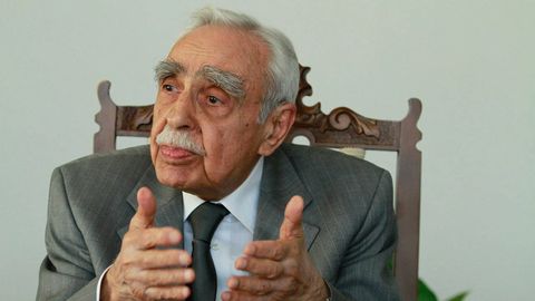 tarik-ziya-ekinci-yasamini-yitirdi