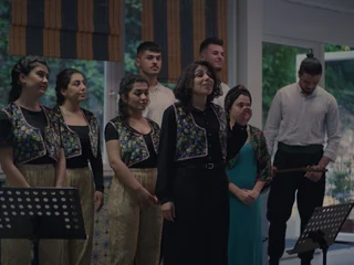 Dîmena koroyê bi Elaha re