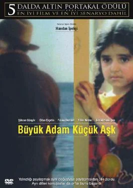 Afîşa fîlma Büyük Adam Küçük Aşk